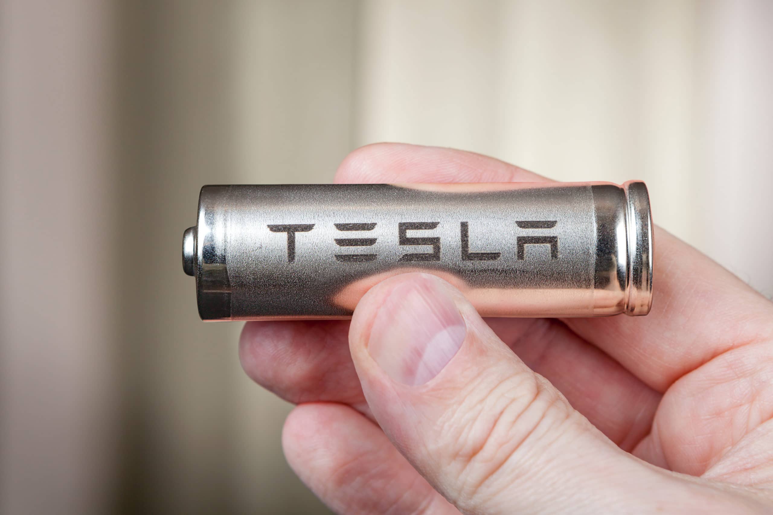 Tesla met au point une batterie qui dure 100 ans
