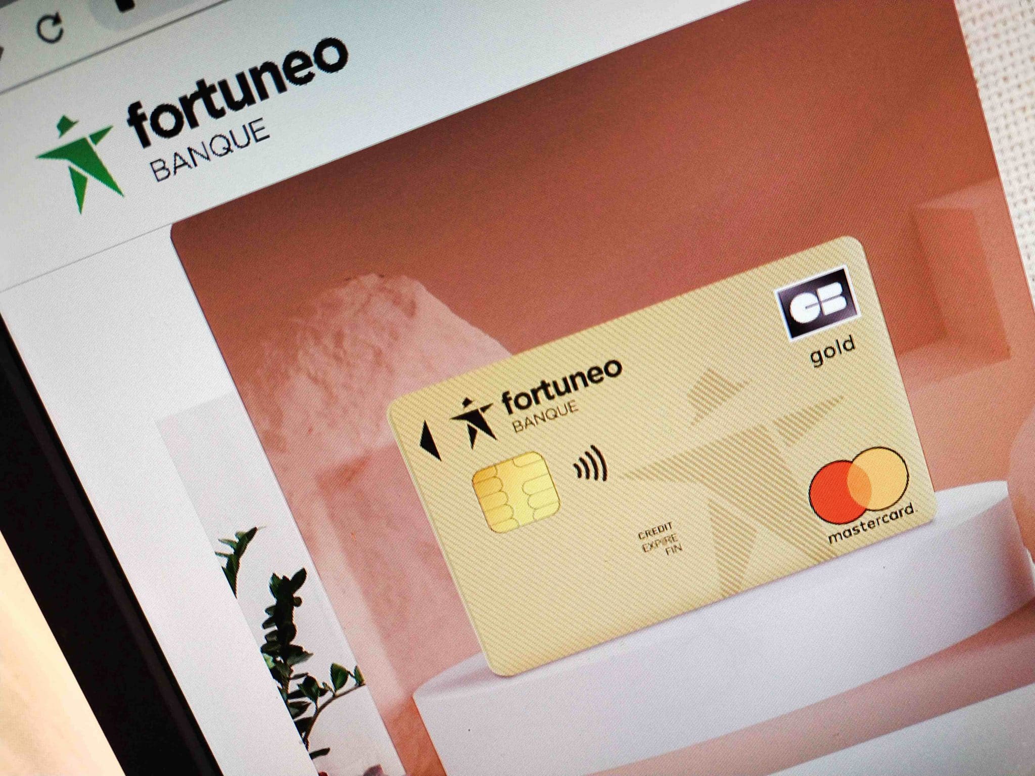 La carte bancaire Fortuneo Gold Mastercard que proposetelle