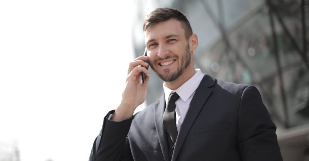 découvrez les clés du leadership efficace et inspirant pour réussir dans vos projets professionnels. apprenez à motiver vos équipes, à développer votre vision personnelle et à mettre en œuvre des stratégies gagnantes pour un impact durable.